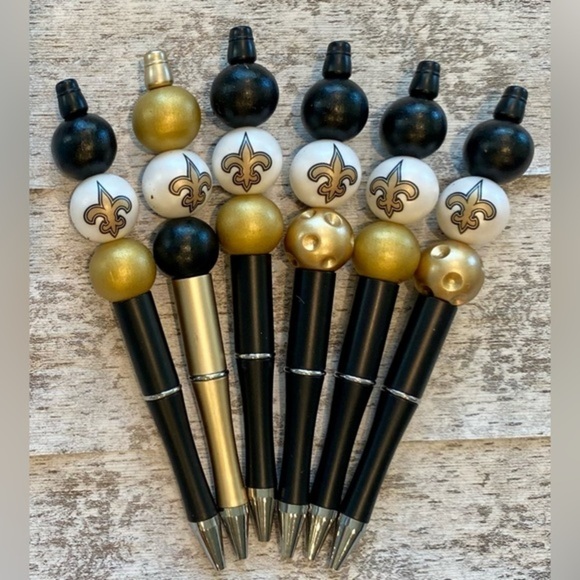 New Orleans Saints - Bundle of 6 beaded pens or buy individual pens. - Picture 1 of 2